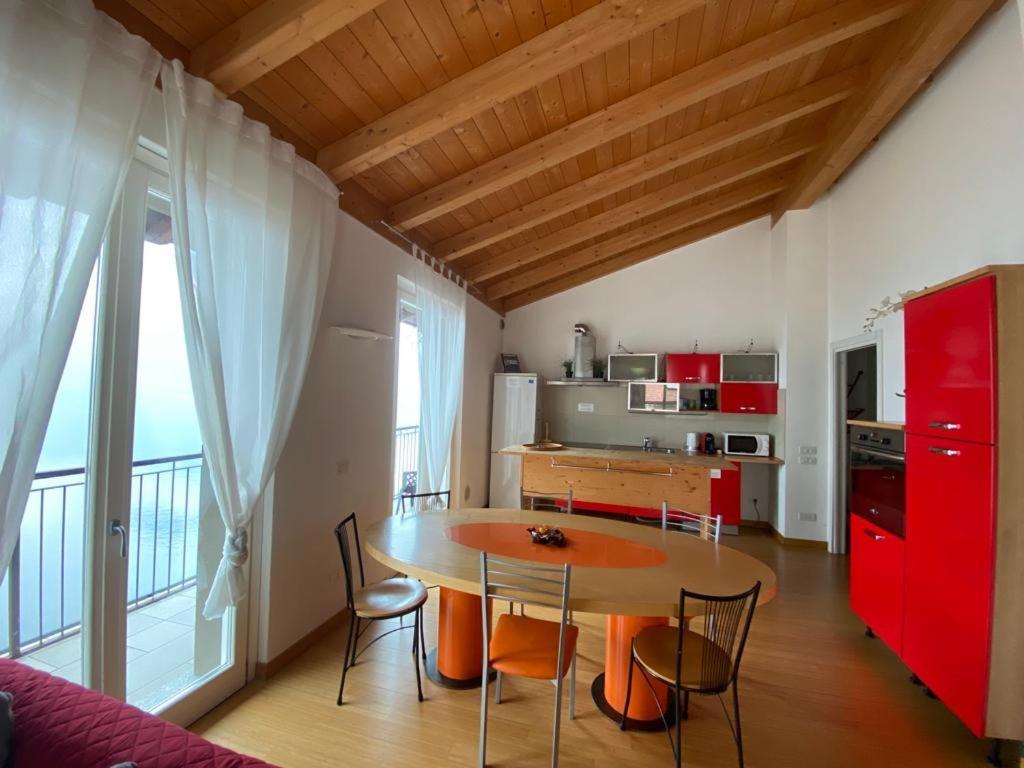 Luxury Attico With Big Terrace Διαμέρισμα Argegno Εξωτερικό φωτογραφία