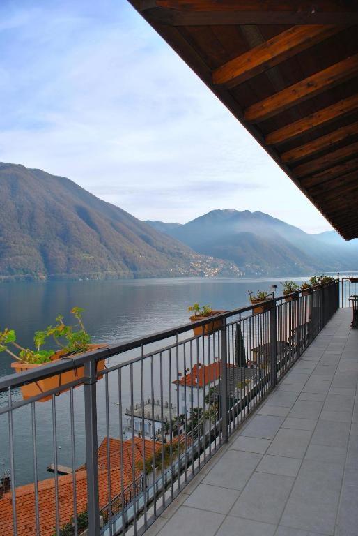 Luxury Attico With Big Terrace Διαμέρισμα Argegno Εξωτερικό φωτογραφία